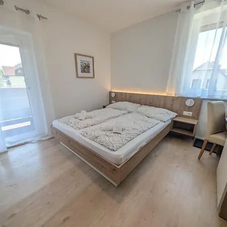 7 - Modernes Balkon-studio - Seenaehe & 2x Baederkarte Apartment Klopein am Klopeiner See