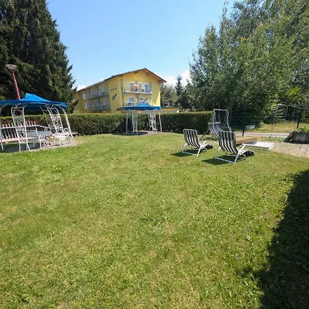 Apartment 7 - Modernes Balkon-studio - Seenaehe & 2x Baederkarte Klopein am Klopeiner See